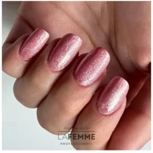 LA FEMME